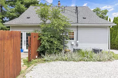 7487 E Main Street, Reynoldsburg, OH 43068 - Photo 3