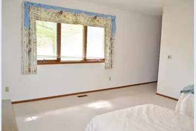 3052 Brixton Drive E, Springfield, OH 45503 - Photo 21