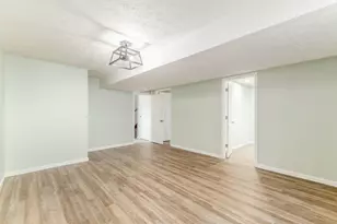 1328 Hilton Dr, Reynoldsburg, OH 43068 - Photo 27