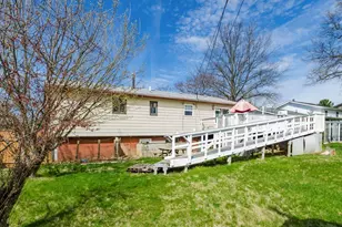 1328 Hilton Dr, Reynoldsburg, OH 43068 - Photo 35