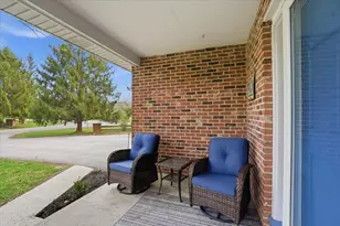 12815 Fox Run Ct NW, Pickerington, OH 43147 - Photo 3