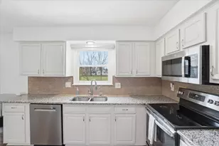 12815 Fox Run Ct NW, Pickerington, OH 43147 - Photo 11