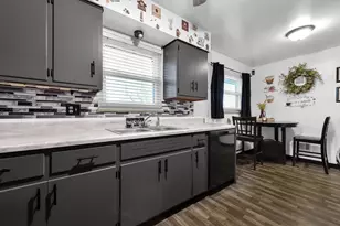 833 Joyful St, Columbus, OH 43204 - Photo 9