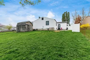 2562 Red Rock Blvd, Grove City, OH 43123 - Photo 37