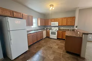 731 Swanson St, Delaware, OH 43015 - Photo 9