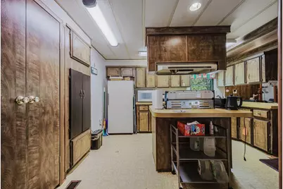 27284 State Route 180, Rockbridge, OH 43149 - Photo 41
