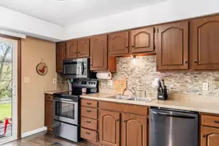 7056 White Butterfly Ln, Reynoldsburg, OH 43068 - Photo 11