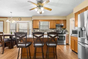 530 Tall Oaks Dr, Gahanna, OH 43230 - Photo 3