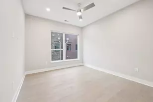 270 Dickenson St, Columbus, OH 43215 - Photo 25