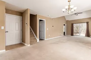 8406 Diversey Loop, Blacklick, OH 43004 - Photo 5