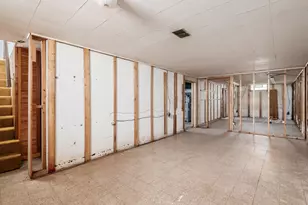 495 Lennox Ave, Columbus, OH 43228 - Photo 21