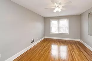 655 E Mithoff St, Columbus, OH 43206 - Photo 17