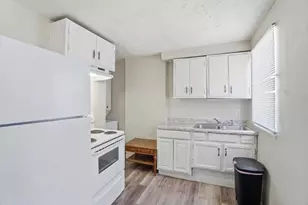 1037-1039 S James Rd, Columbus, OH 43227 - Photo 15