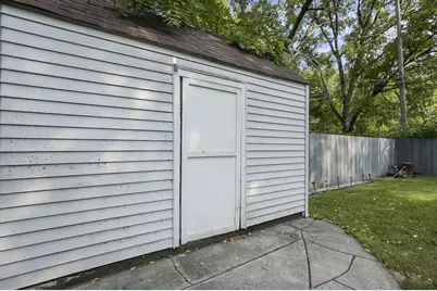 348 Darbyhurst Road, Columbus, OH 43228 - Photo 29
