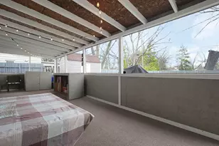 348 Darbyhurst Rd, Columbus, OH 43228 - Photo 23