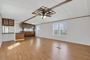 1100 Thornwood Dr SW, Heath, OH 43056 - Photo 7
