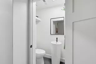 321 W Columbia St, Marion, OH 43302 - Photo 13