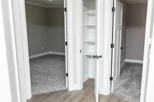 828 Terrace View Dr, Howard, OH 43028 - Photo 21