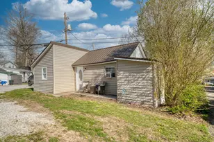 114 W 6th St, Lancaster, OH 43130 - Photo 3