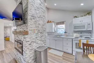 114 W 6th St, Lancaster, OH 43130 - Photo 15