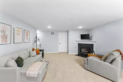 1146 Kinneton, Columbus, OH 43228 - Photo 25