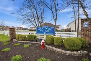 1146 Kinneton, Columbus, OH 43228 - Photo 43