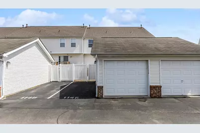 1146 Kinneton, Columbus, OH 43228 - Photo 3