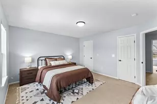 1146 Kinneton, Columbus, OH 43228 - Photo 15