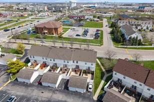 1146 Kinneton, Columbus, OH 43228 - Photo 39