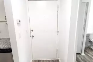 155 N 17th St, Columbus, OH 43203 - Photo 11