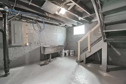 453 W Dickson Avenue, Mansfield, OH 44903 - Photo 17