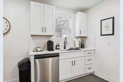 547 Chase Road, Columbus, OH 43214 - Photo 5