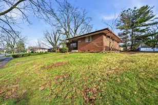 968 Garden Rd, Columbus, OH 43224 - Photo 33