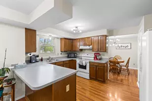 958 Windbourne St, Columbus, OH 43230 - Photo 13