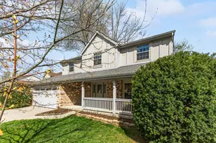 958 Windbourne St, Columbus, OH 43230 - Photo 1