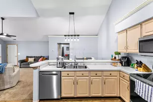 674 Hampton Woods Dr, Marion, OH 43302 - Photo 7