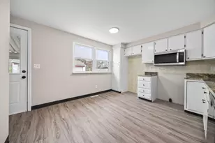 2414 Taymouth Rd, Columbus, OH 43229 - Photo 7