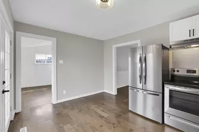 2874 Brookpark Circle W, Grove City, OH 43123 - Photo 11