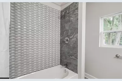203 N Wheatland Avenue, Columbus, OH 43204 - Photo 9