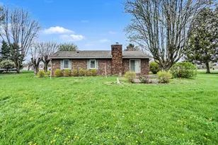 23624 Parker Ct, Circleville, OH 43113 - Photo 5