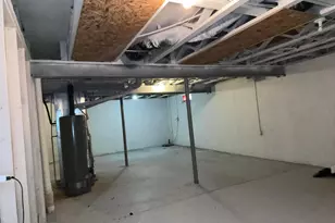 3802 Willowswitch Ln, Columbus, OH 43207 - Photo 19