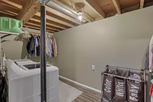 224 Brentwood Dr NE, Newark, OH 43055 - Photo 37