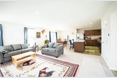 8587 Erie Loop, Canal Winchester, OH 43110 - Photo 9