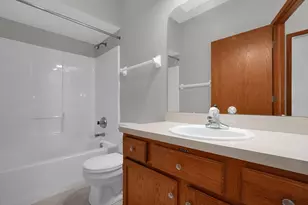 7688 Slate Ridge Blvd, Reynoldsburg, OH 43068 - Photo 15