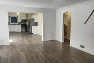 3270 E Livingston Ave, Columbus, OH 43227 - Photo 5