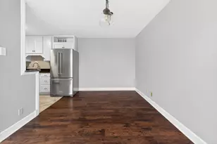 1000 Urlin Ave, Columbus, OH 43212 - Photo 9