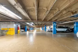 1000 Urlin Ave, Columbus, OH 43212 - Photo 29