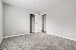 2746 Noe Bixby Rd, Columbus, OH 43232 - Photo 19
