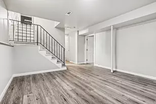 2746 Noe Bixby Rd, Columbus, OH 43232 - Photo 21