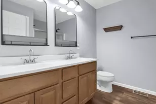 2460 Cherokee Dr, London, OH 43140 - Photo 29